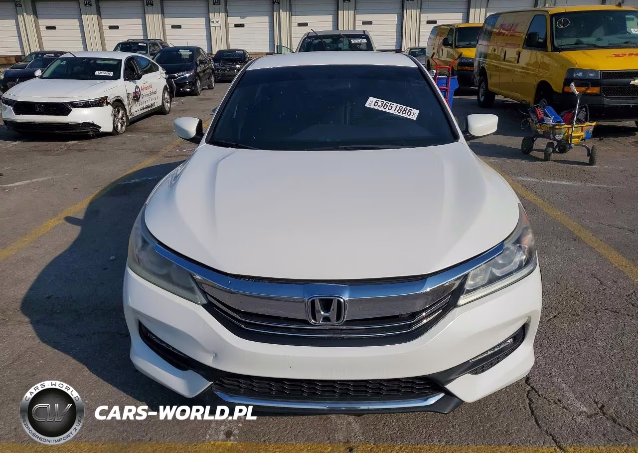 2017 Honda Accord Sport Special Edition VIN:1HGCR2F10HA053030 - 5