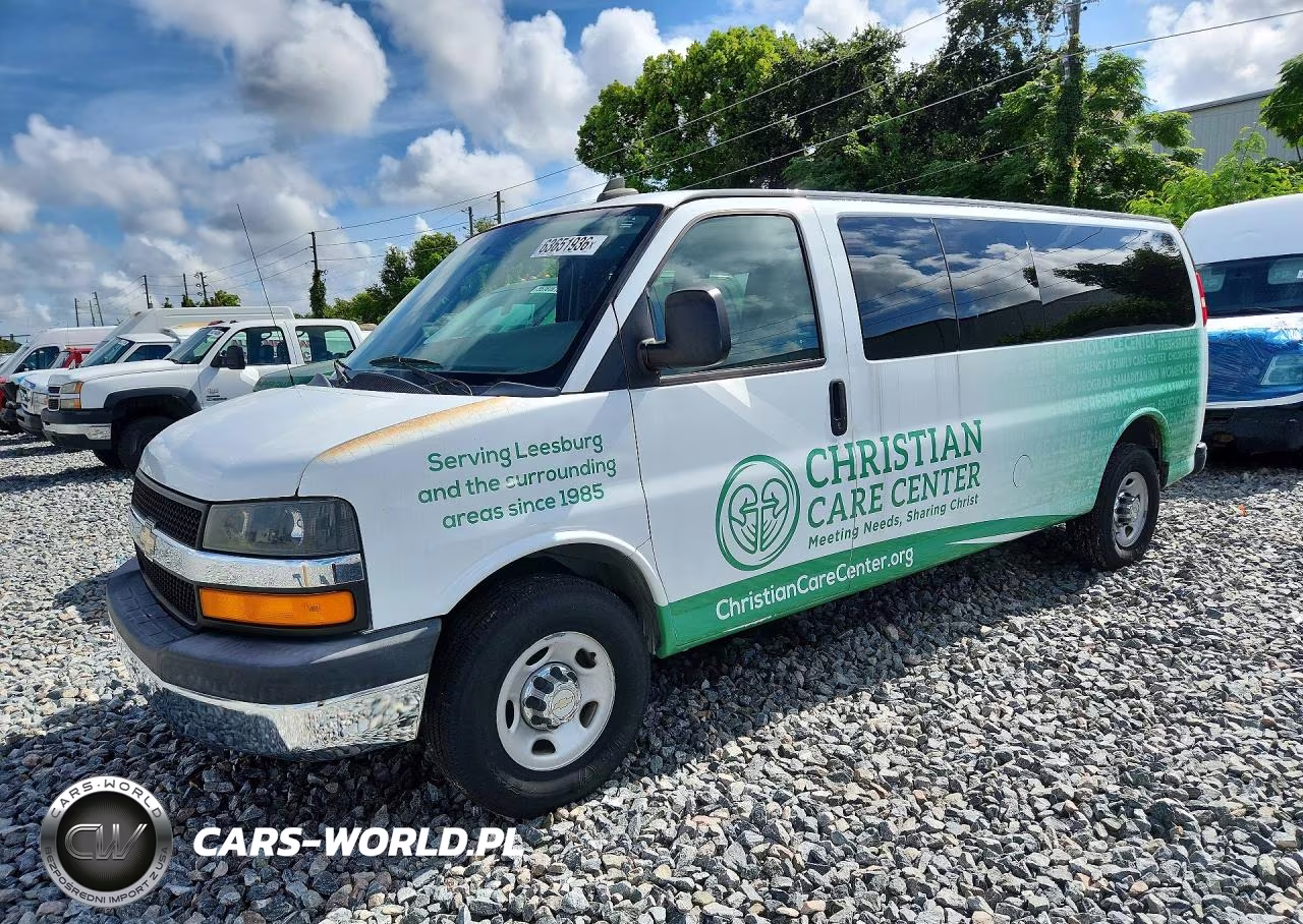 2016 Chevrolet Express G3500 Lt VIN:1GAZGPFGXG1238077 - 1