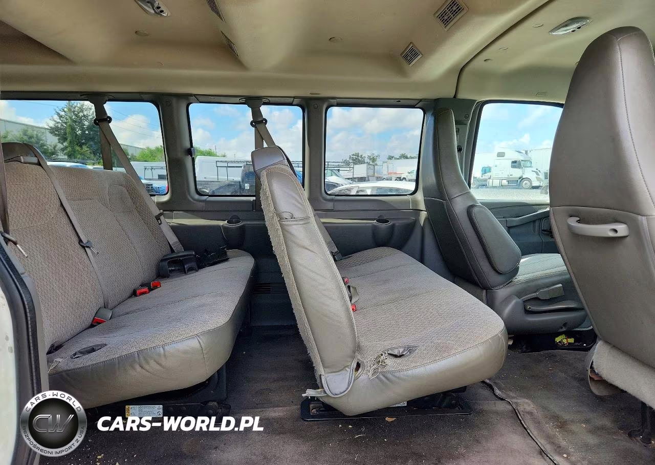 2016 Chevrolet Express G3500 Lt VIN:1GAZGPFGXG1238077 - 11