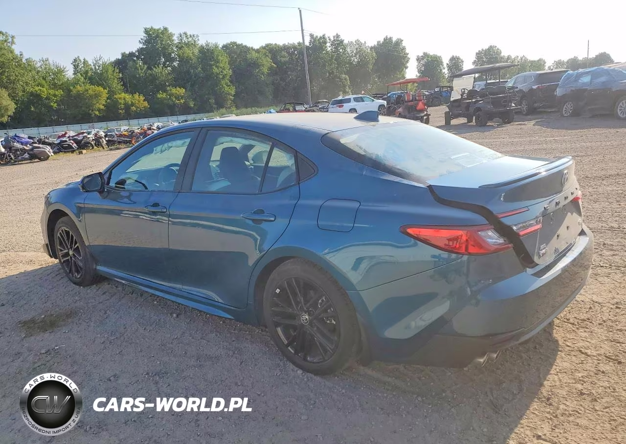 2026 Toyota Camry Se VIN:4T1DBADK3TU561881 - 2