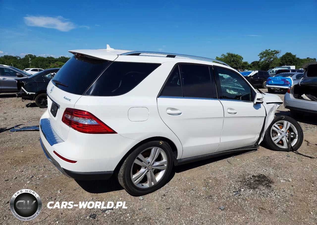 2015 Mercedes-Benz Ml 350 4Matic VIN:4JGDA5HB1FA616435 - 3