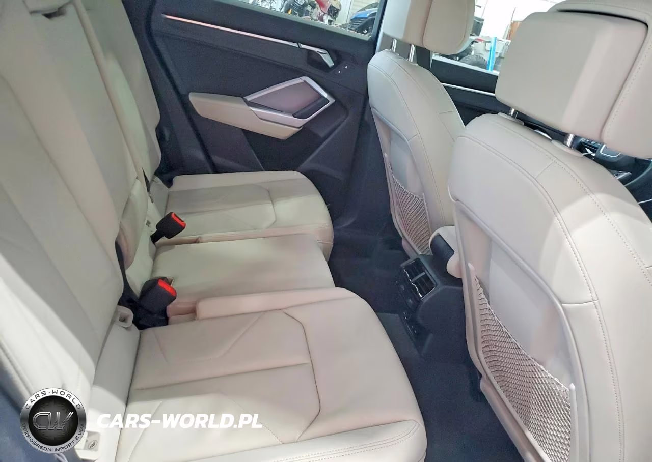 2022 Audi Q3 Premium S Line 45 VIN:WA1DECF38N1004850 - 11