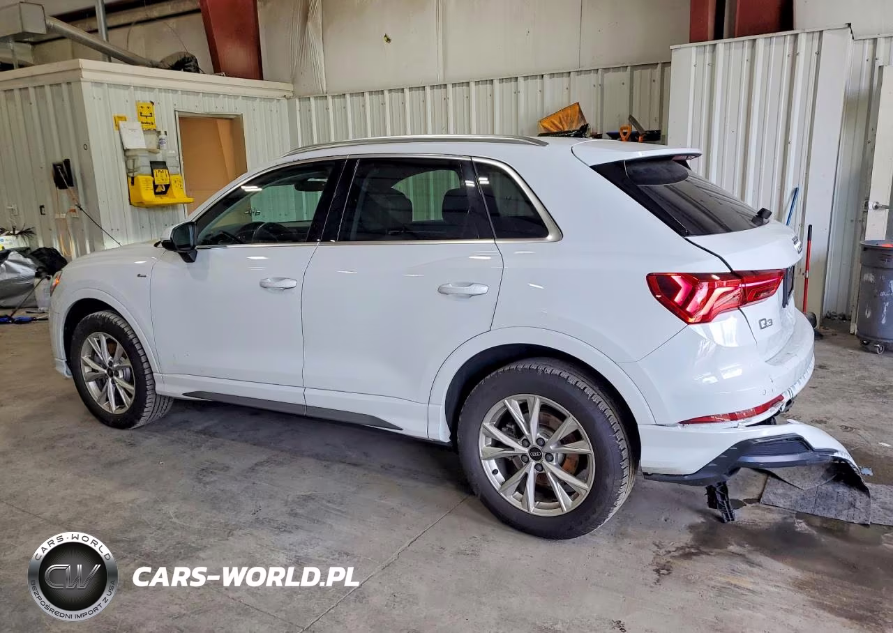 2022 Audi Q3 Premium S Line 45 VIN:WA1DECF38N1004850 - 2