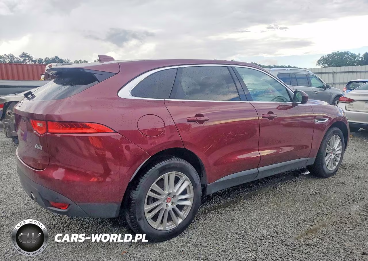 2017 Jaguar F-Pace Prestige VIN:SADCK2BVXHA880291 - 3