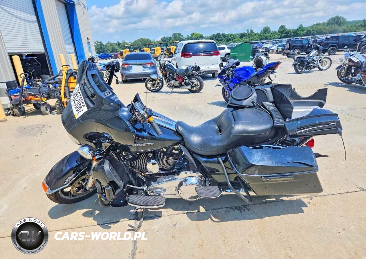 2018 Harley-Davidson Flhtk Ultra Limited VIN:1HD1KED18JB608108 - 3