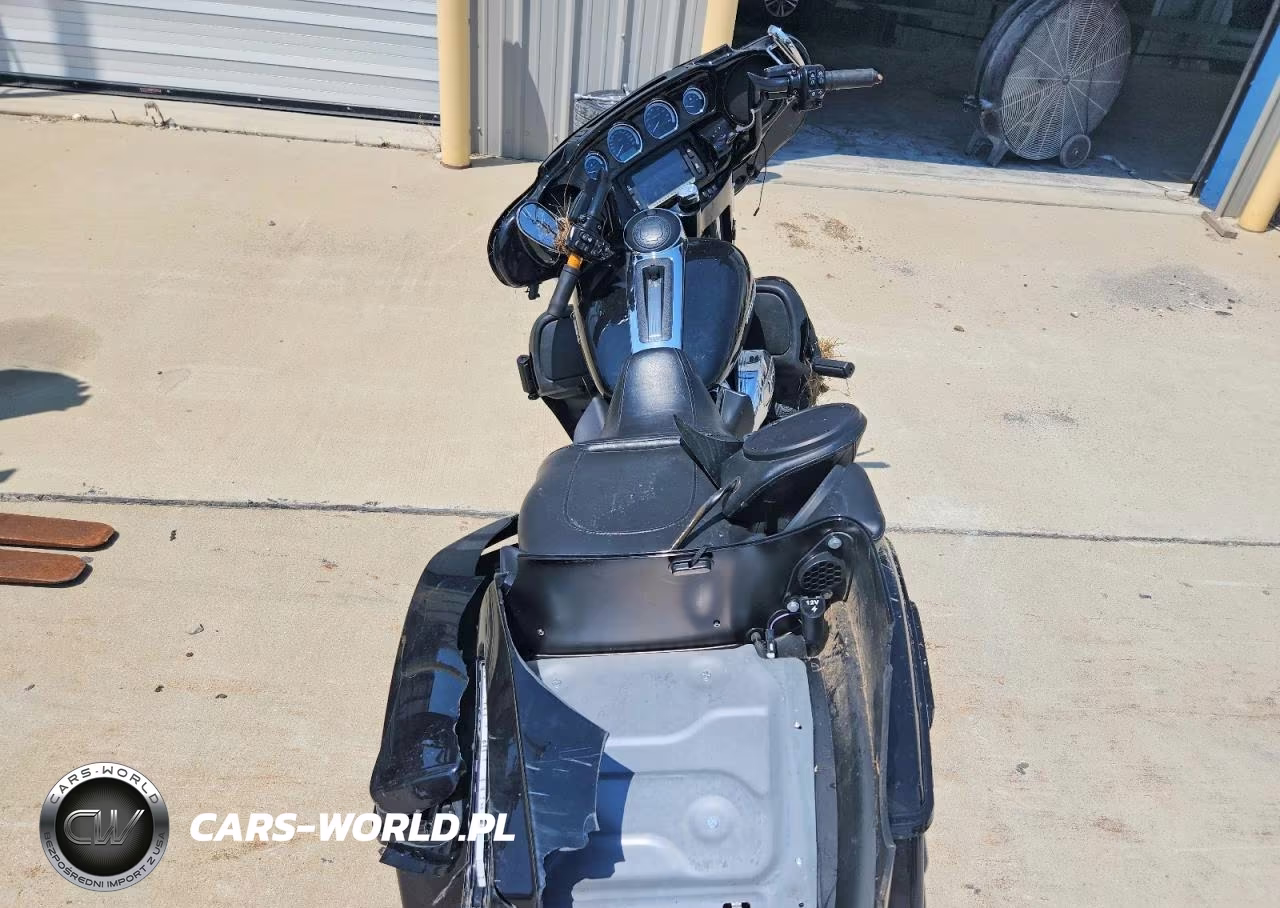 2018 Harley-Davidson Flhtk Ultra Limited VIN:1HD1KED18JB608108 - 6