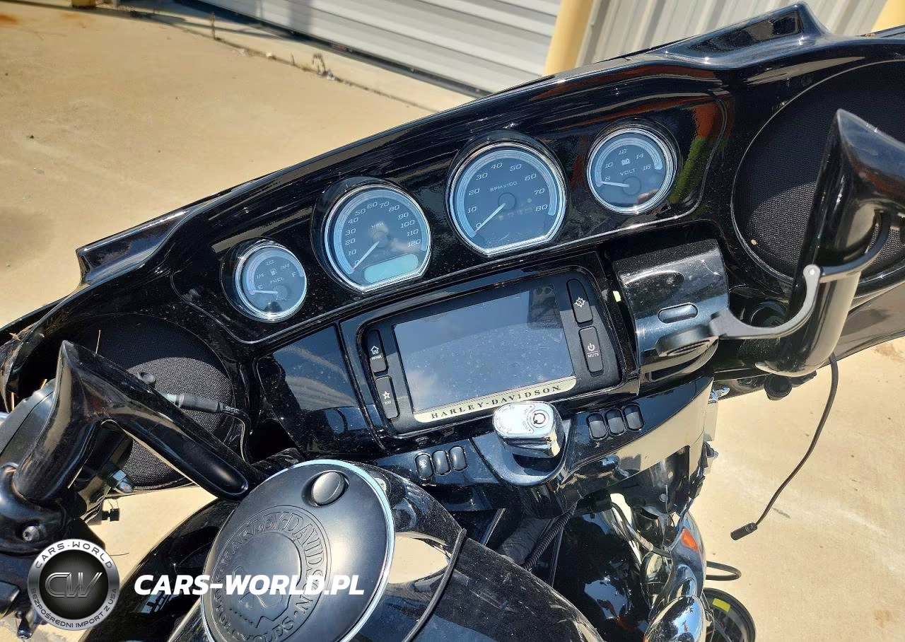 2018 Harley-Davidson Flhtk Ultra Limited VIN:1HD1KED18JB608108 - 7