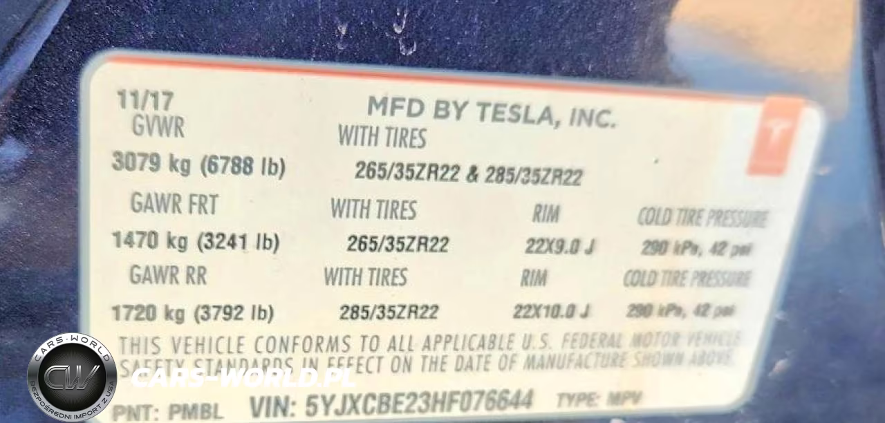 2017 Tesla Model X VIN:5YJXCBE23HF076644 - 13