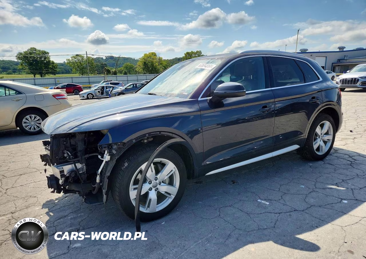2018 Audi Q5 Premium Plus VIN:WA1BNAFY9J2211601 - 1