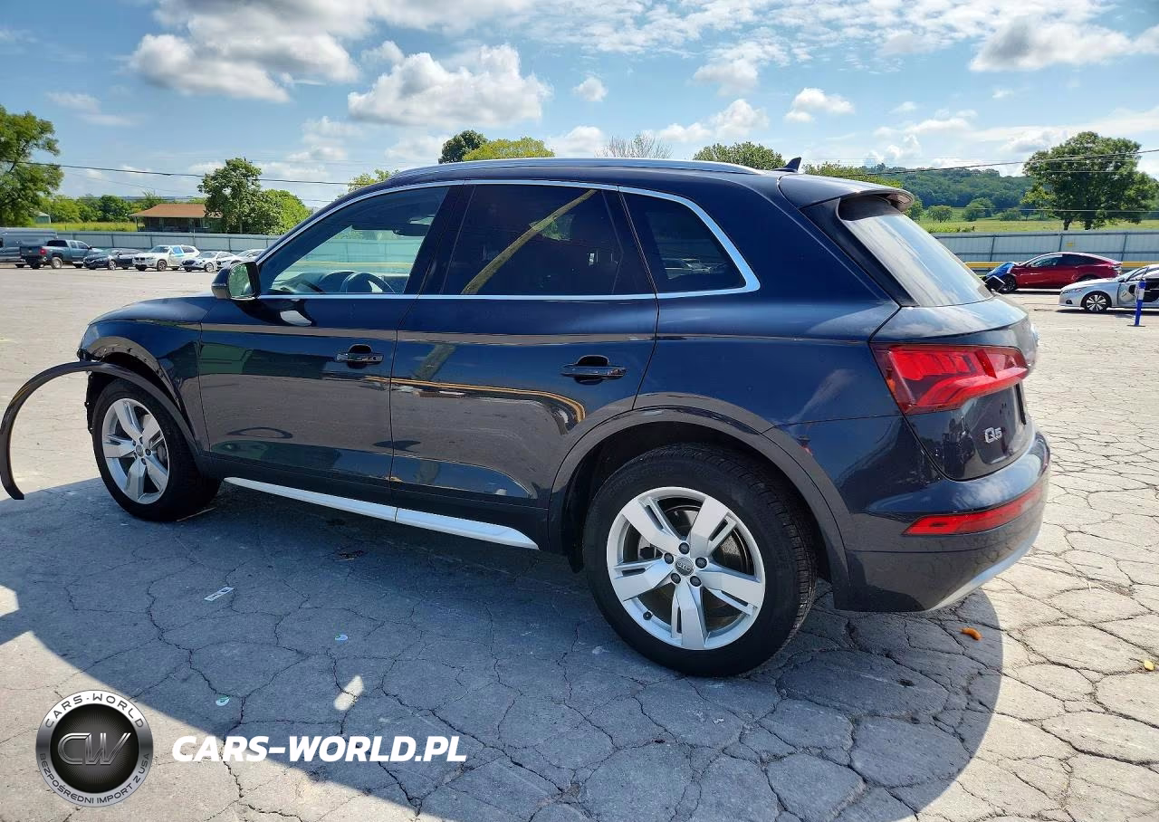 2018 Audi Q5 Premium Plus VIN:WA1BNAFY9J2211601 - 2