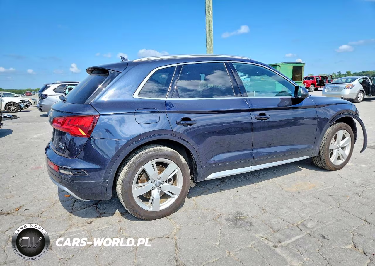 2018 Audi Q5 Premium Plus VIN:WA1BNAFY9J2211601 - 3