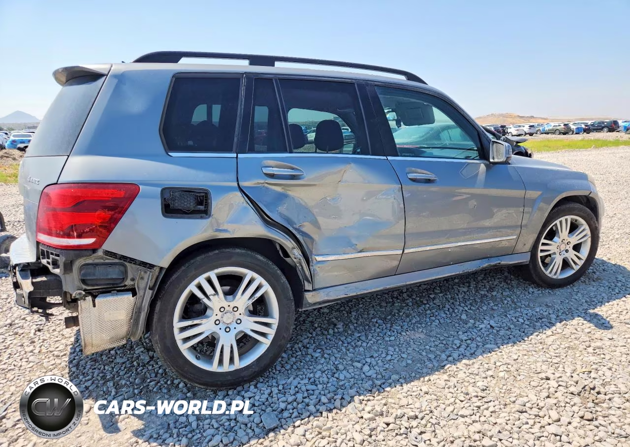 2015 Mercedes-Benz Glk 350 4Matic VIN:WDCGG8JB8FG375721 - 3