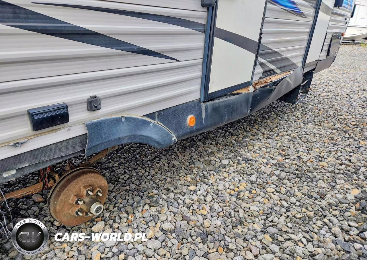 2018 Forest River Vengeance Camper VIN:5ZT2VGPB3J1000384 - 6