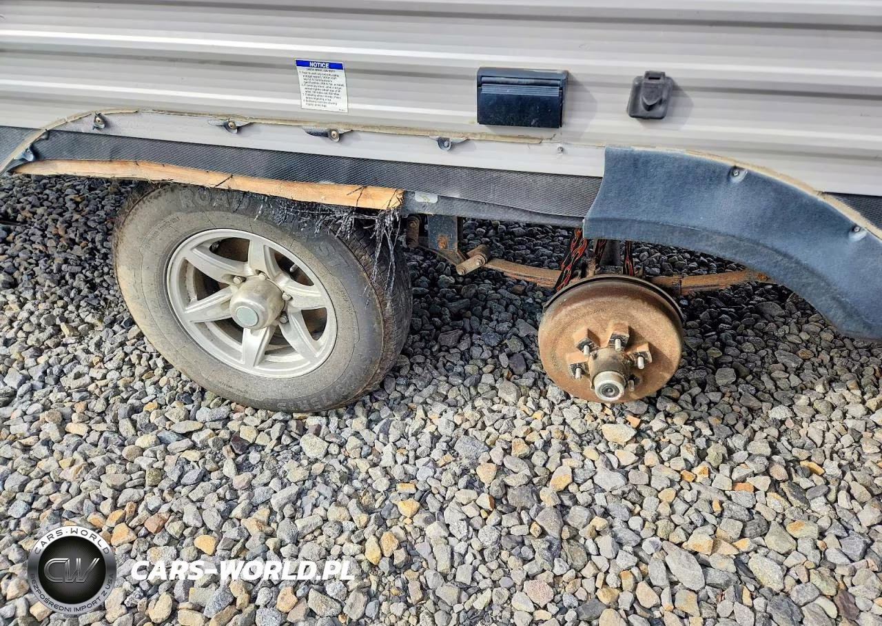 2018 Forest River Vengeance Camper VIN:5ZT2VGPB3J1000384 - 8