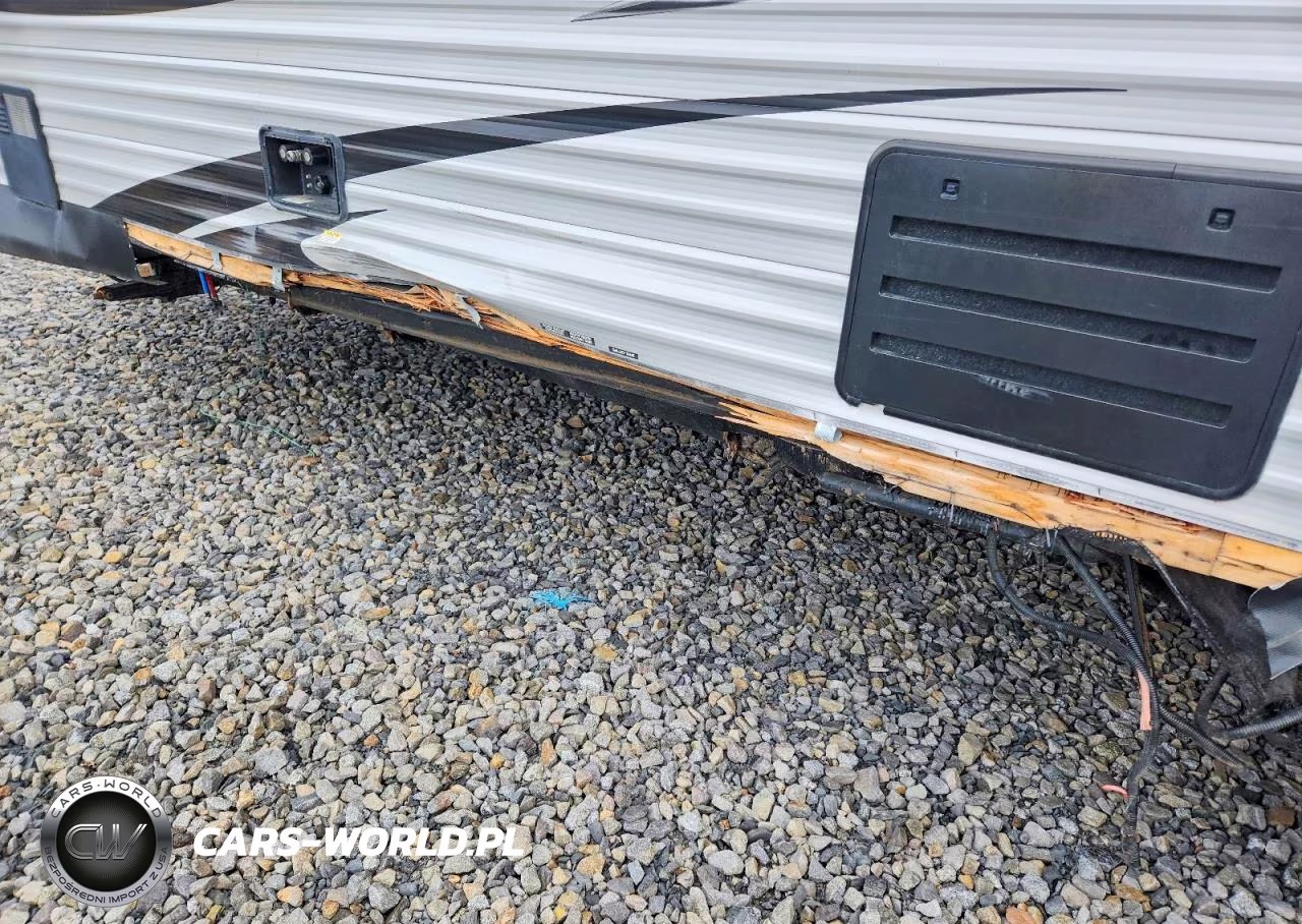 2018 Forest River Vengeance Camper VIN:5ZT2VGPB3J1000384 - 9