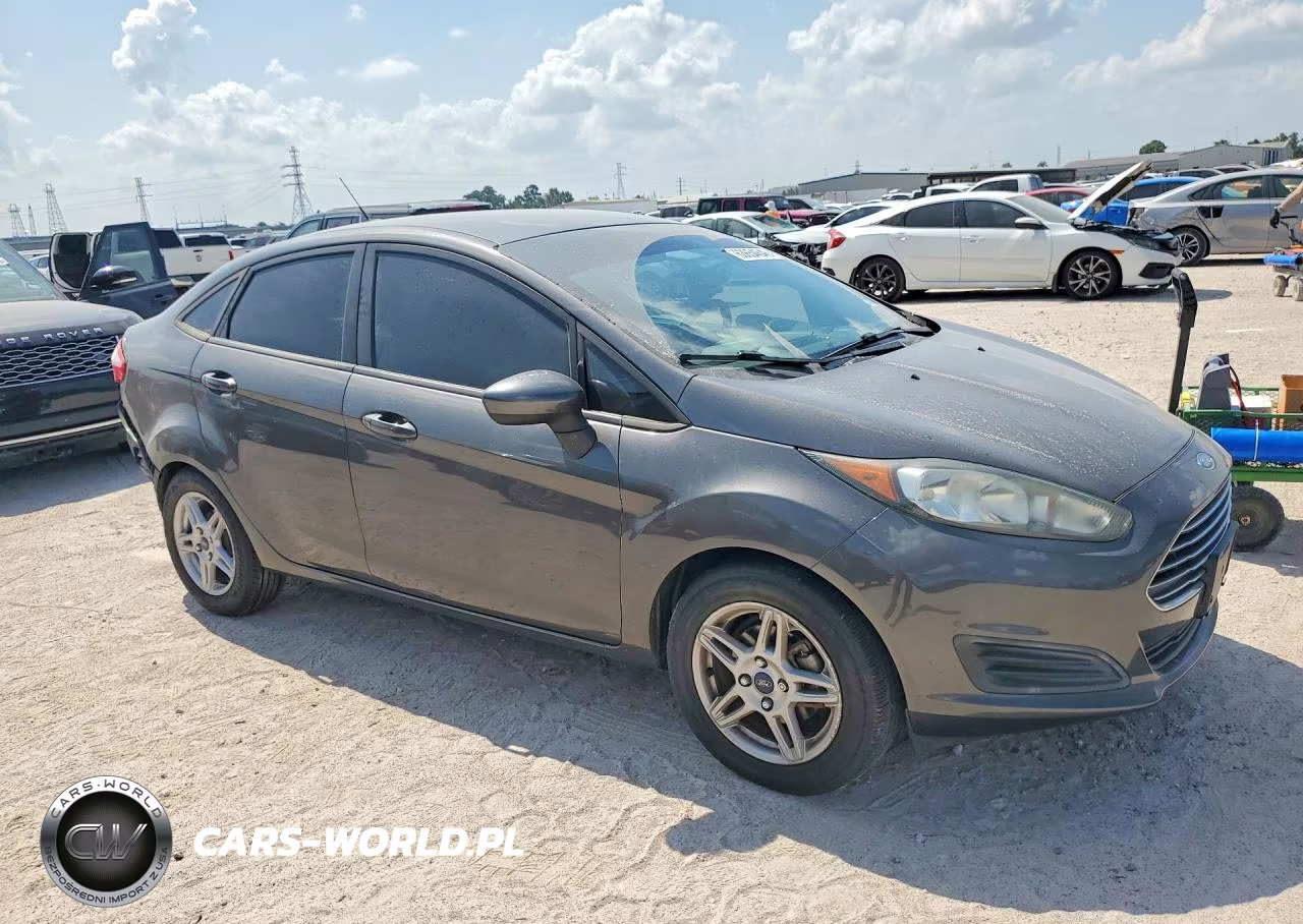 2017 Ford Fiesta Se VIN:3FADP4BJ8HM146302 - 4