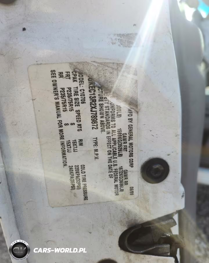 1999 GMC Yukon VIN:1GKEC13R2XJ789872 - 13