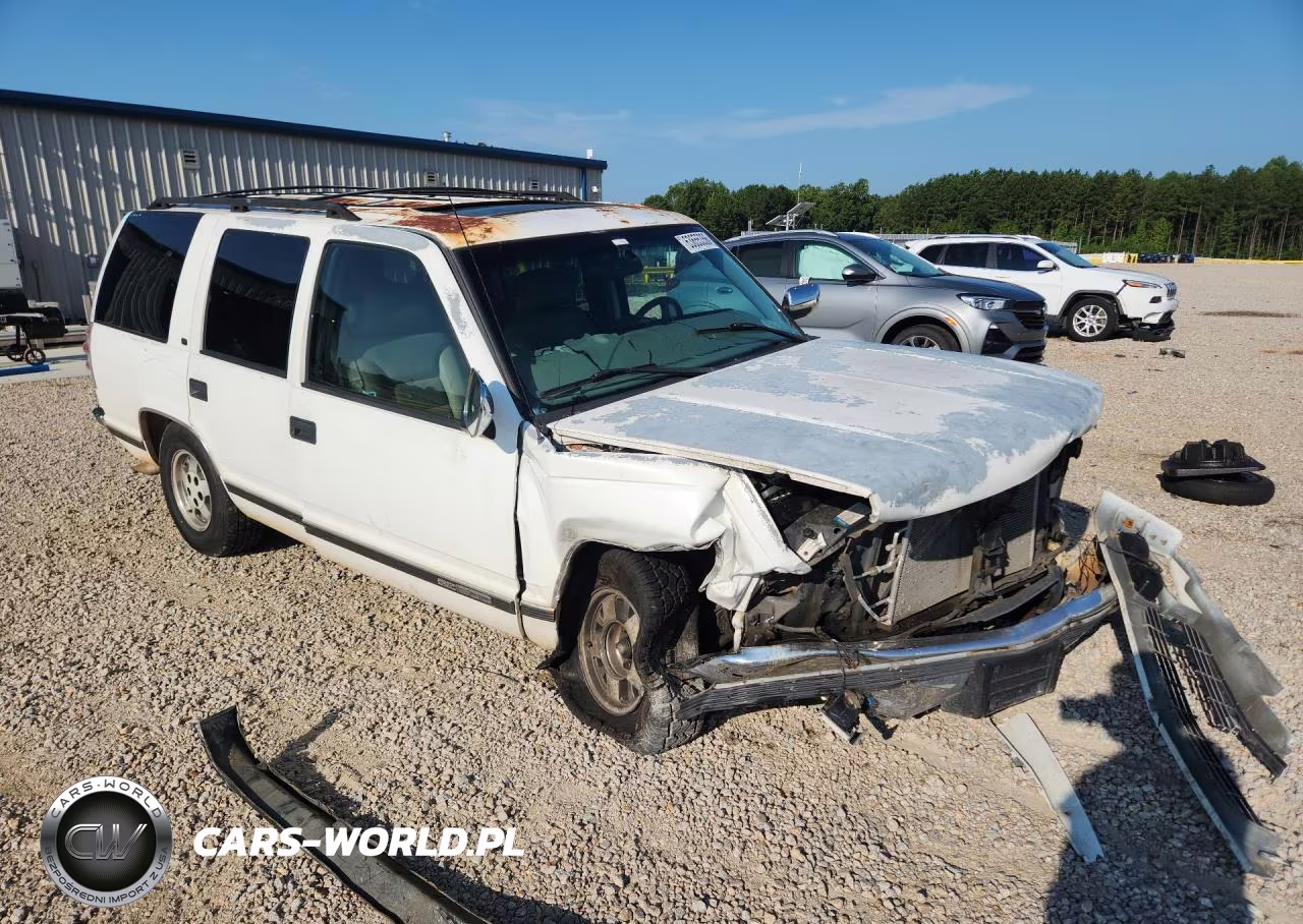 1999 GMC Yukon VIN:1GKEC13R2XJ789872 - 4