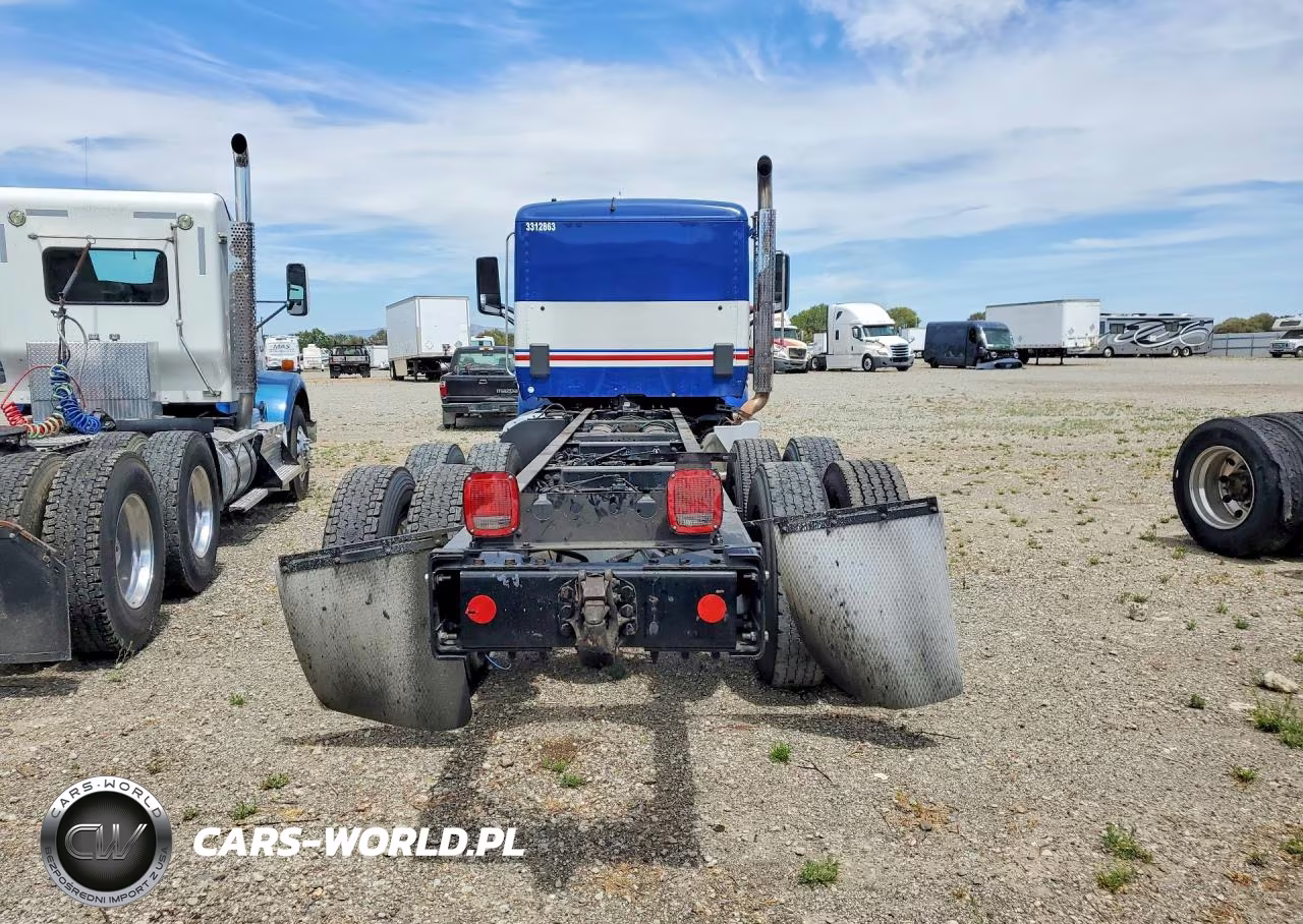 2018 Peterbilt 579 - Semi Truck VIN:1NPBLP9X7JD368932 - 6