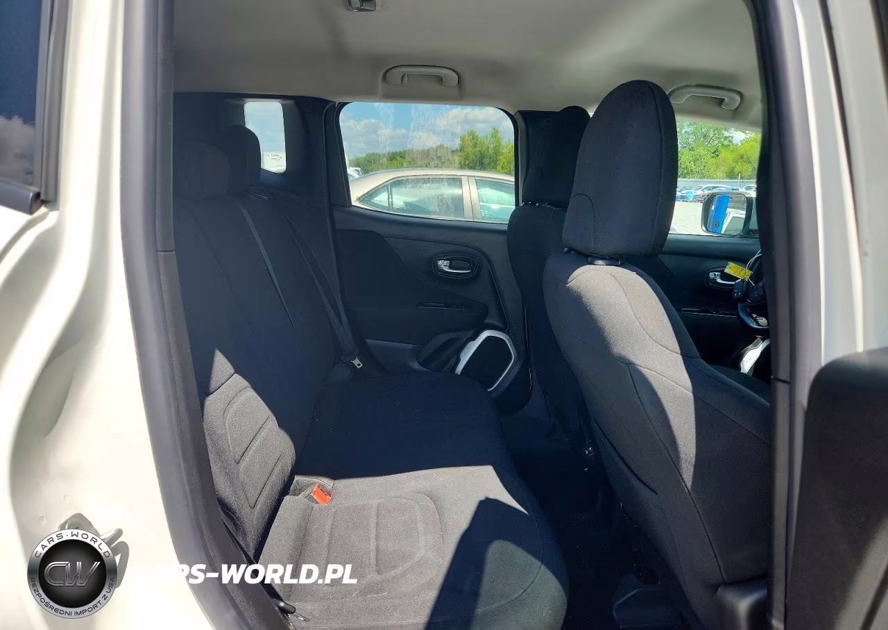 2018 Jeep Renegade Latitude VIN:ZACCJBBB4JPJ62405 - 10