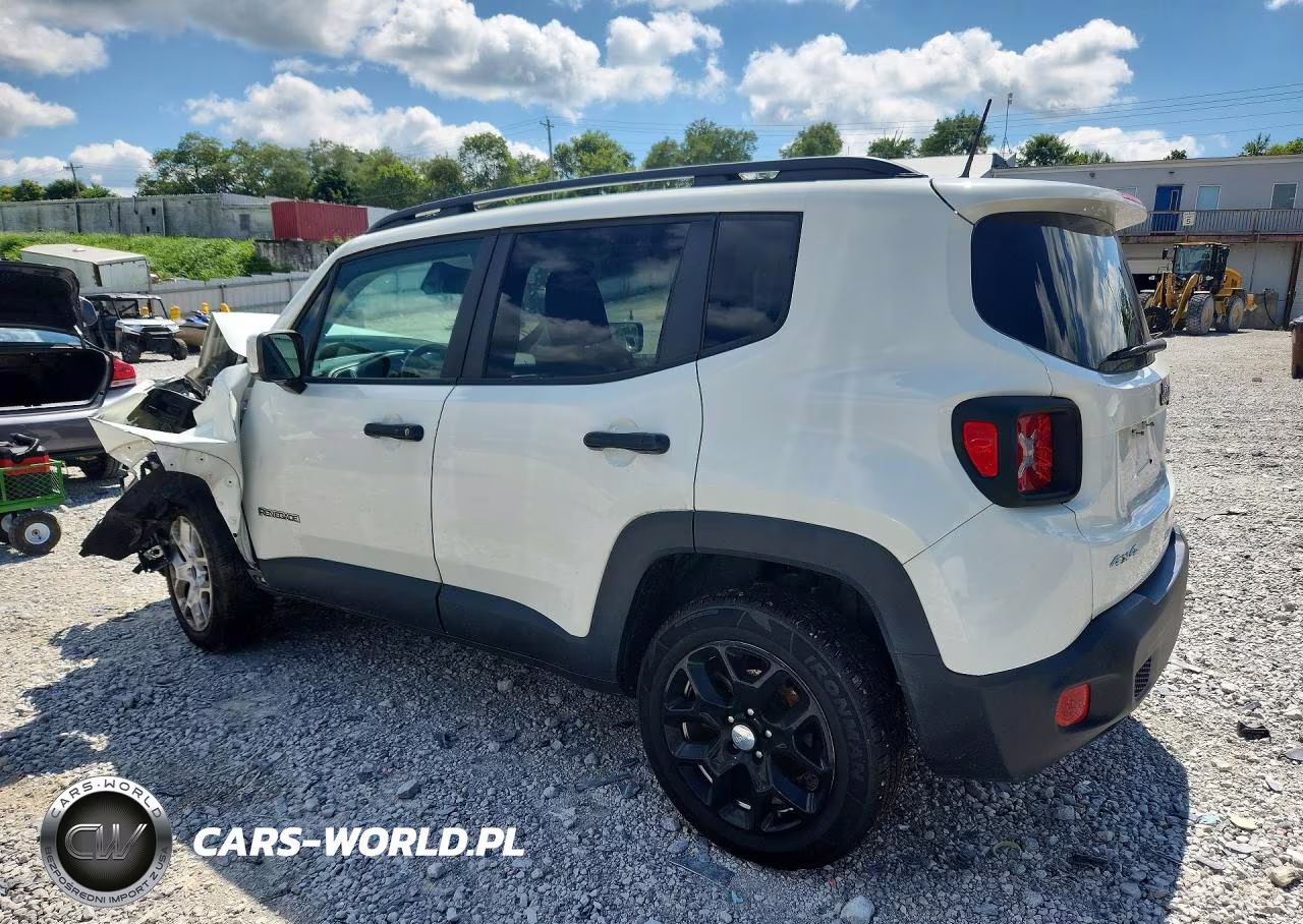 2018 Jeep Renegade Latitude VIN:ZACCJBBB4JPJ62405 - 2