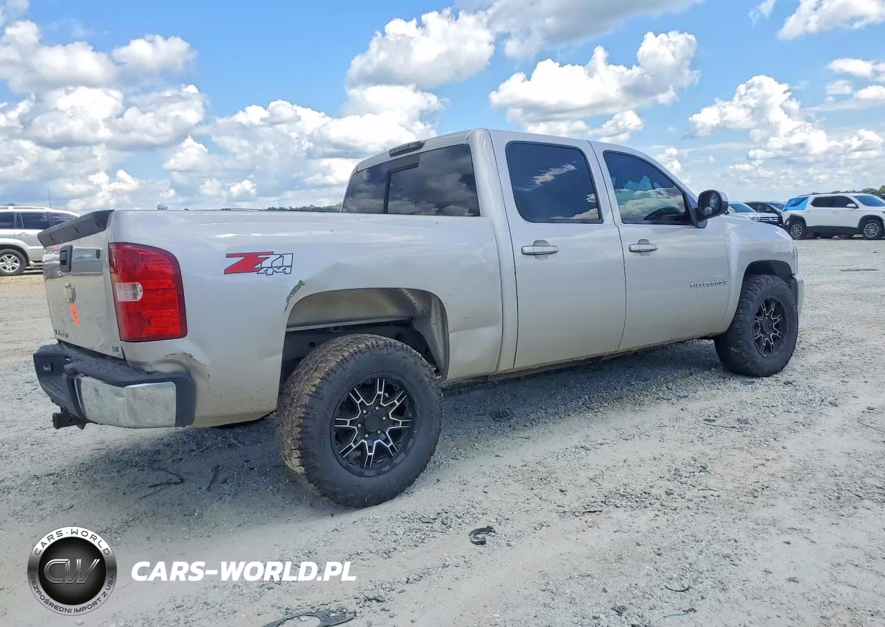 2008 Chevrolet Silverado K1500 VIN:2GCEK13M181224656 - 3