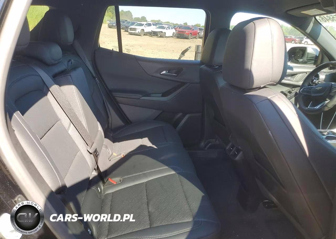 2025 Chevrolet Equinox Lt VIN:3GNAXPEG9SL195933 - 11