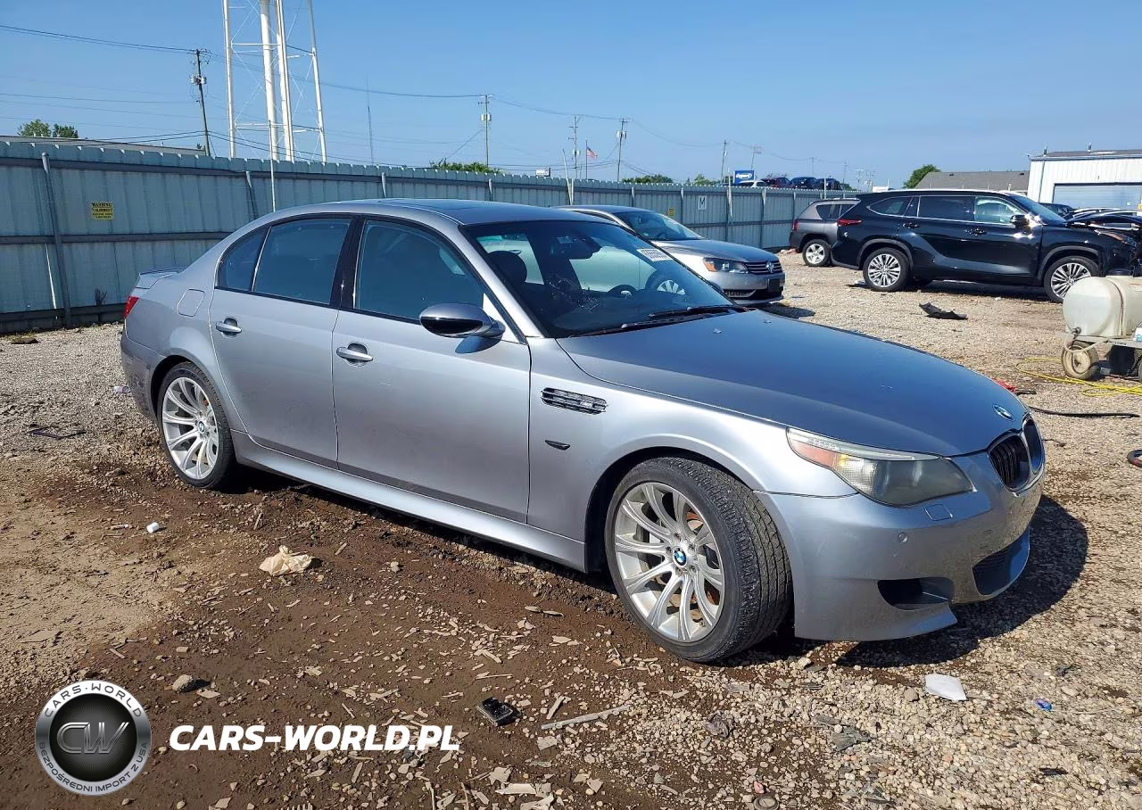 2006 BMW M5 VIN:WBSNB93596B583301 - 4