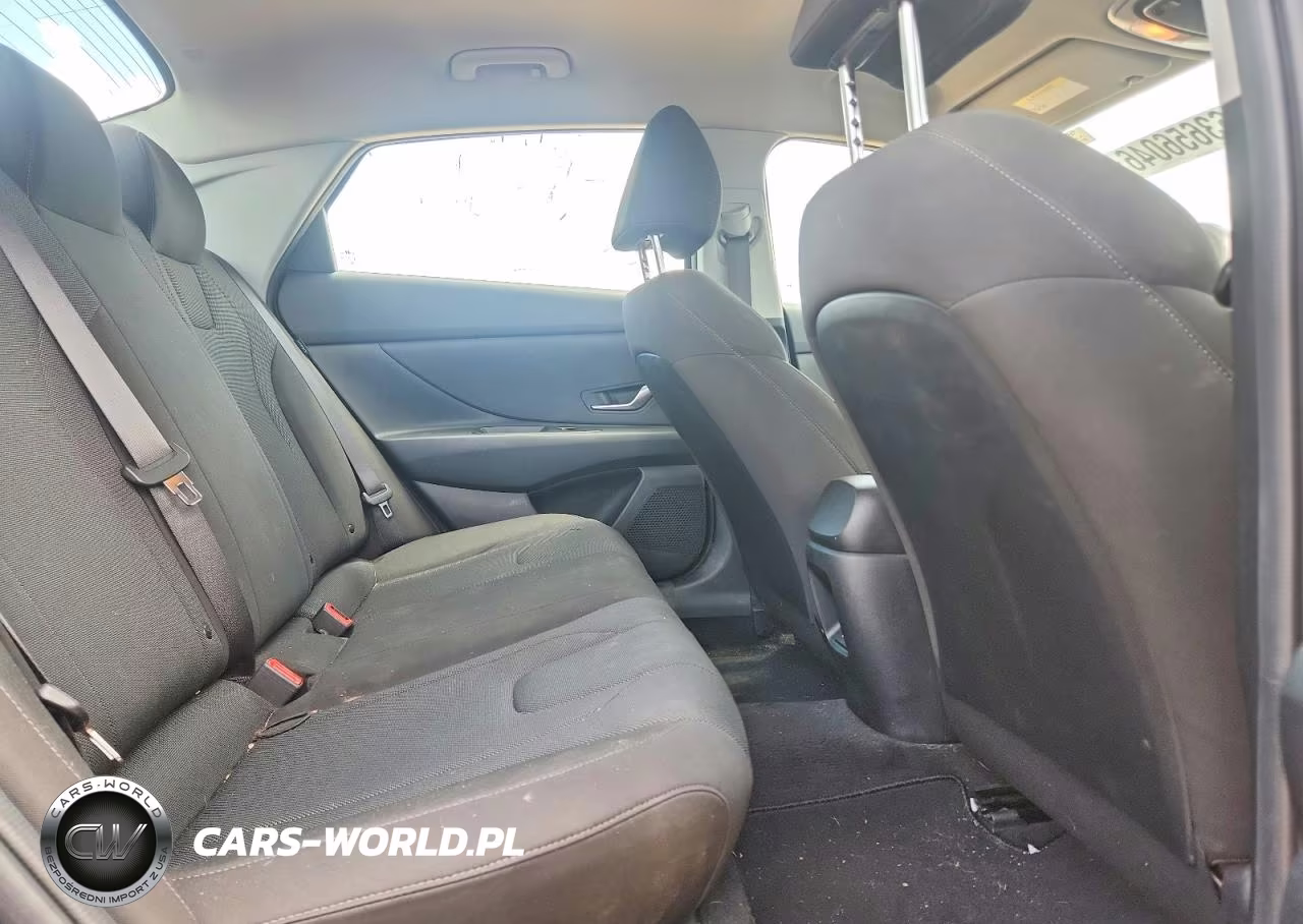 2025 Hyundai Elantra Se VIN:KMHLL4DG2SU999635 - 10