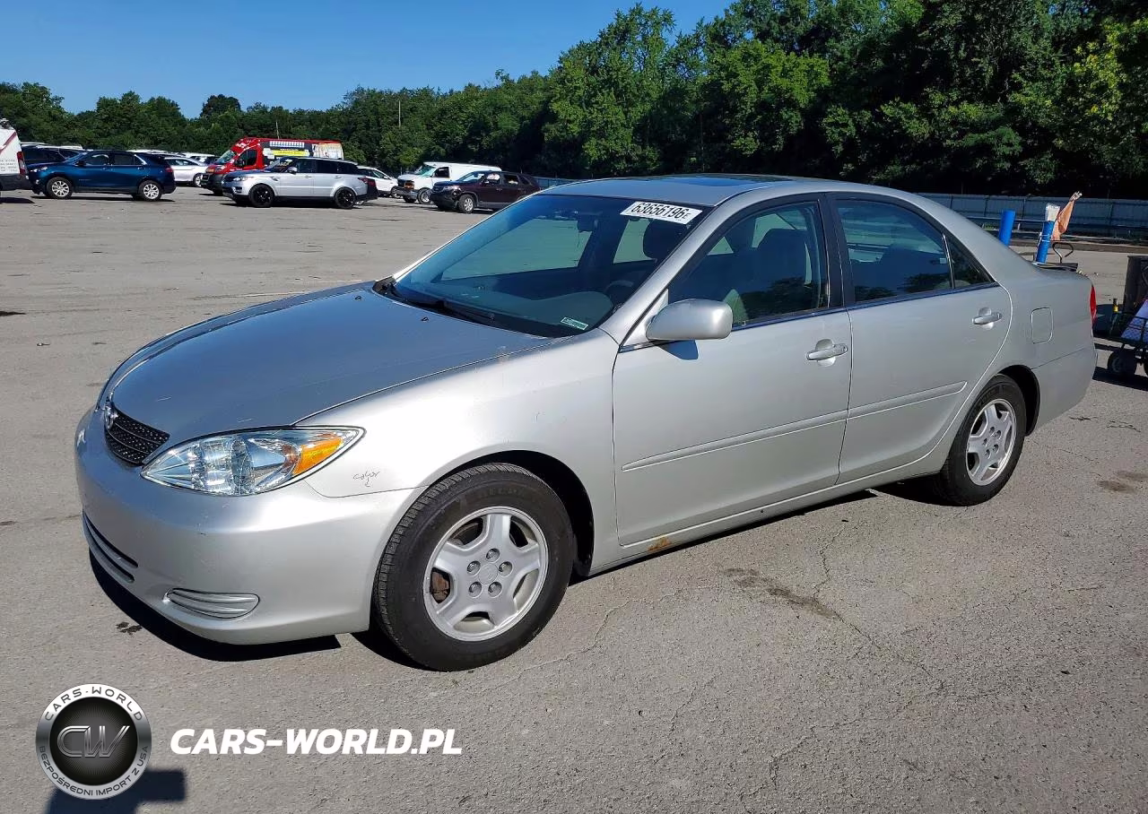 2003 Toyota Camry Le V6 – zdjęcie 1 z 12