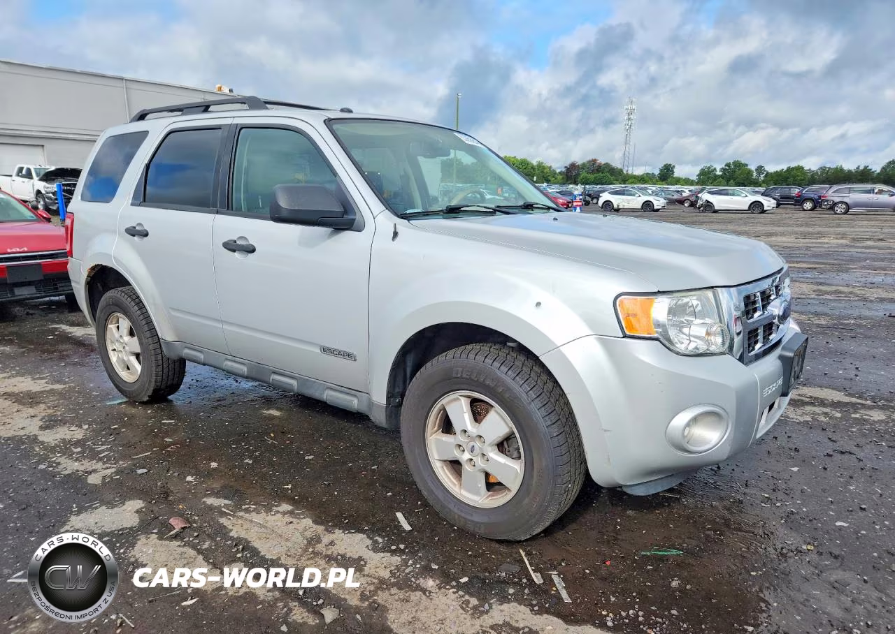 2008 Ford Escape Xlt VIN:1FMCU03Z18KB92116 - 4