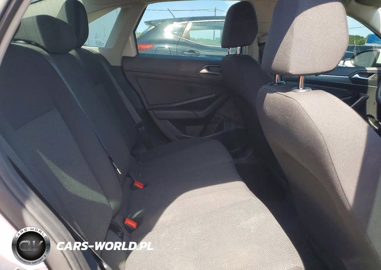 2019 Volkswagen Jetta S VIN:3VWC57BU7KM227044 - 10