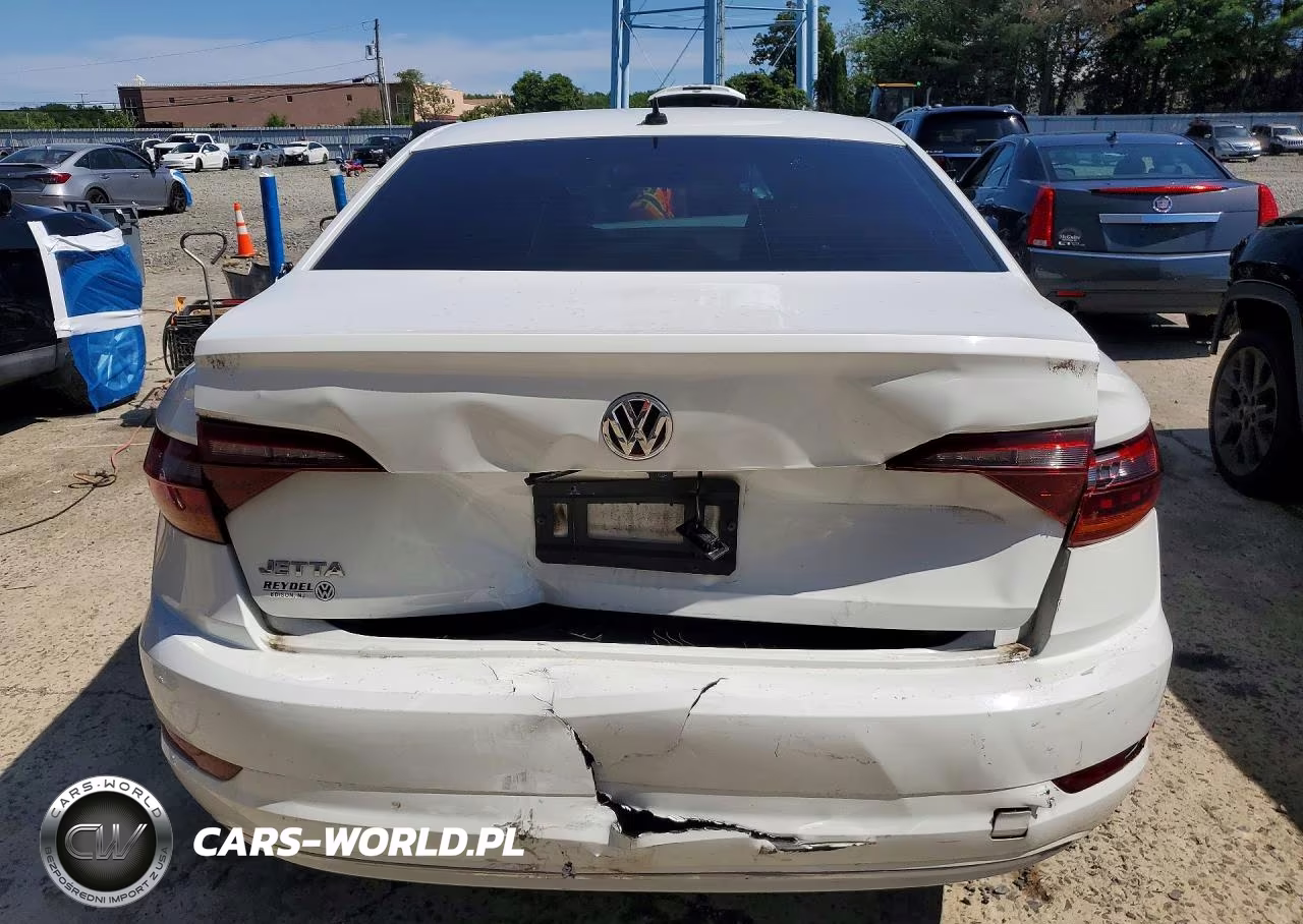 2019 Volkswagen Jetta S VIN:3VWC57BU7KM227044 - 6