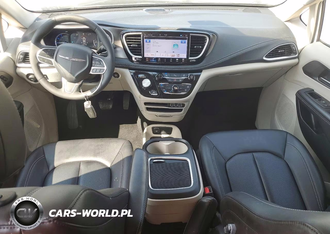 2024 Chrysler Pacifica Hybrid Select VIN:2C4RC1S76RR108902 - 8