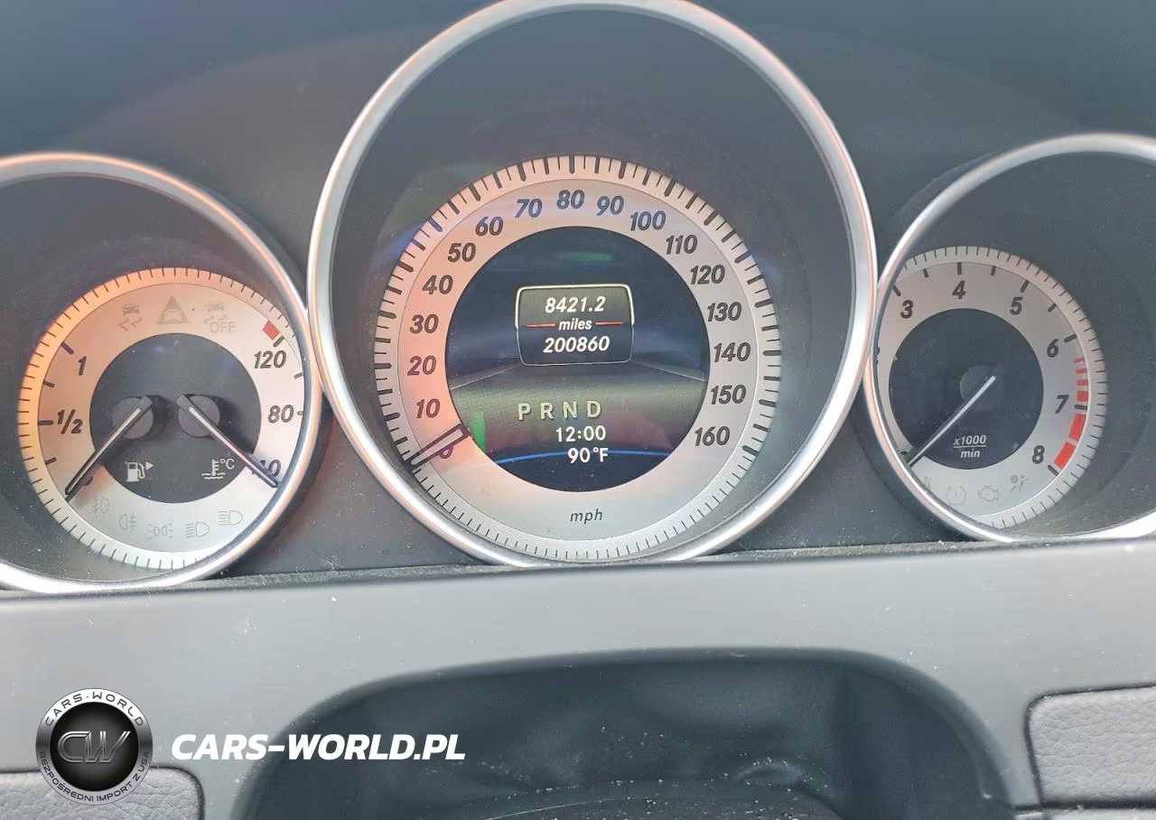 2014 Mercedes-Benz C 350 4Matic VIN:WDDGJ8JB6EG280439 - 9