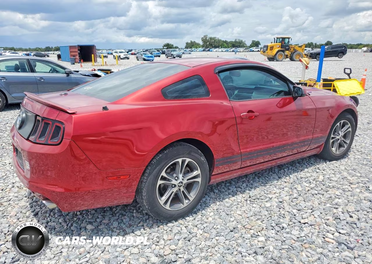 2014 Ford Mustang VIN:1ZVBP8AM1E5240444 - 3