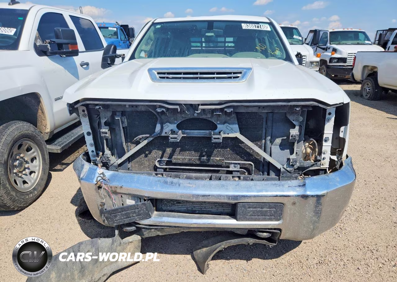 2017 Chevrolet Silverado K3500 VIN:1GC4KYEY0HF232101 - 5