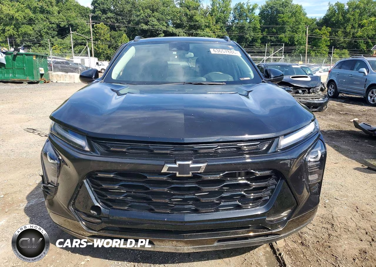 2025 Chevrolet Trax Activ VIN:KL77LKEPXSC207596 - 5
