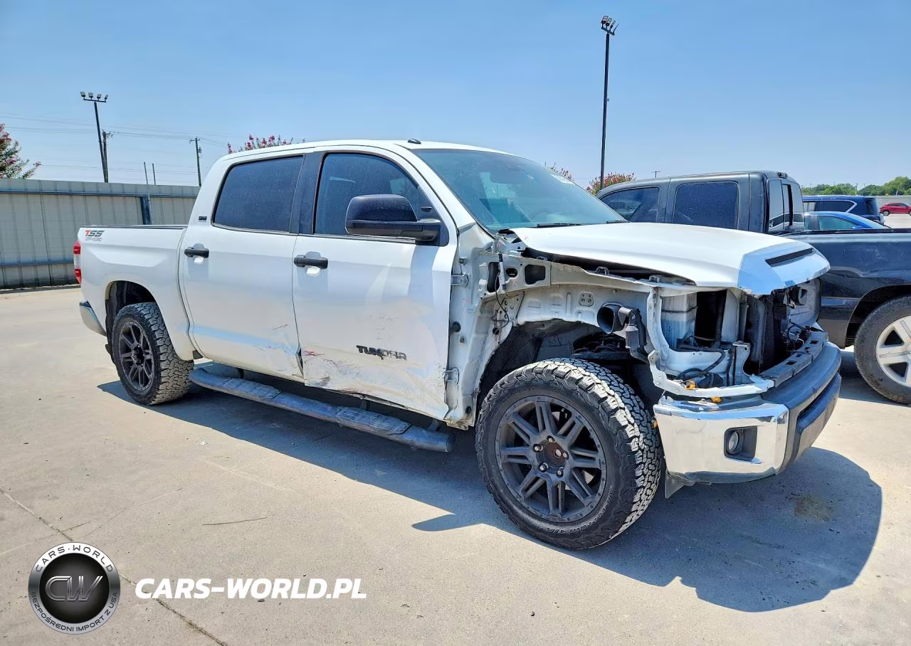 2018 Toyota Tundra Crewmax Sr5 VIN:5TFEM5F15JX134079 - 4