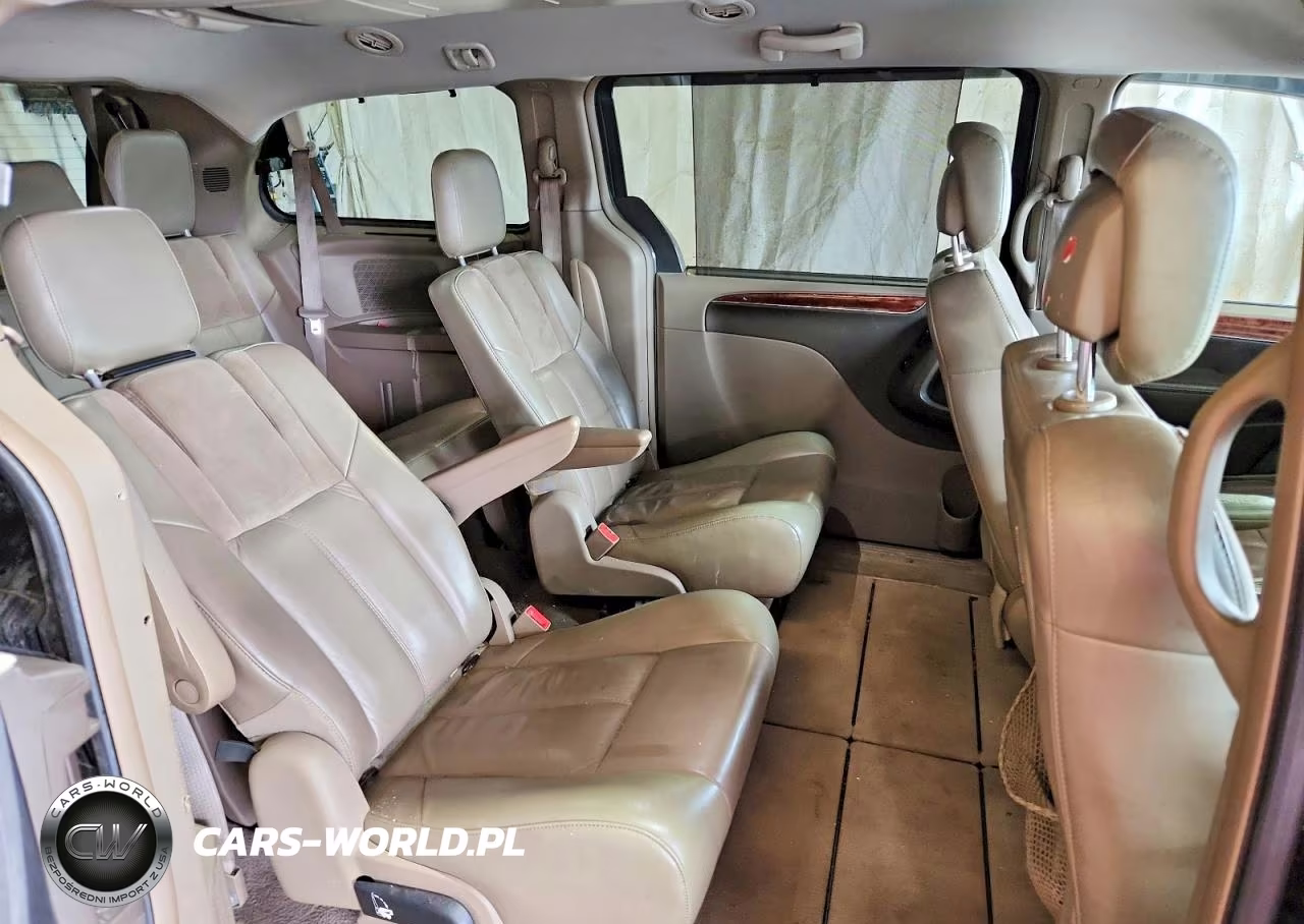 2011 Chrysler Town & Country Limited VIN:2A4RR6DG0BR783637 - 11