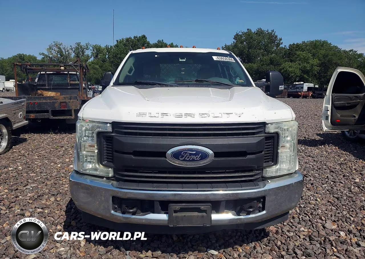 2017 Ford F350 Super Duty VIN:1FD8W3GT1HEC82467 - 5