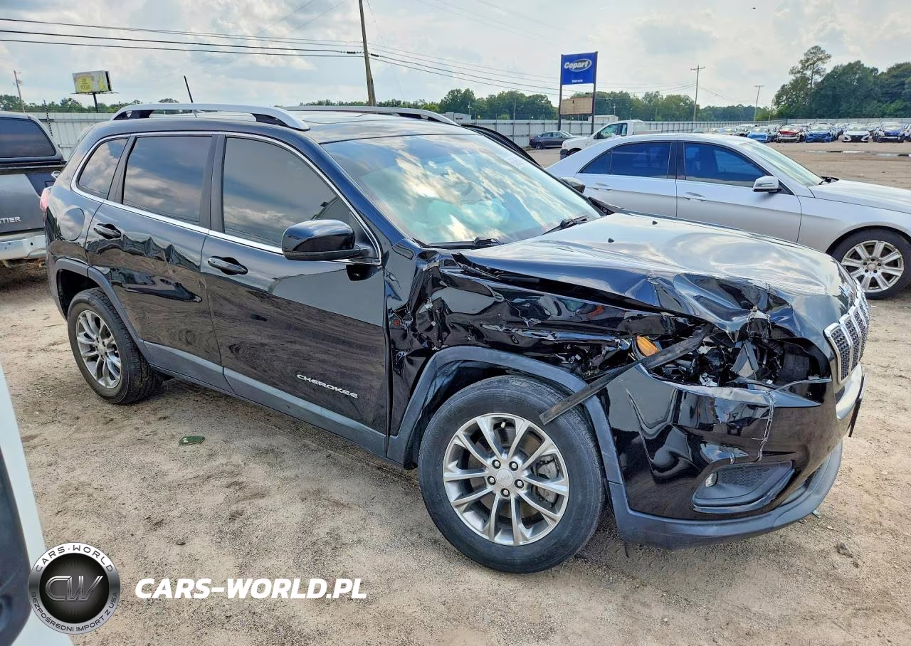 2019 Jeep Cherokee Latitude Plus VIN:1C4PJLLB5KD428121 - 4