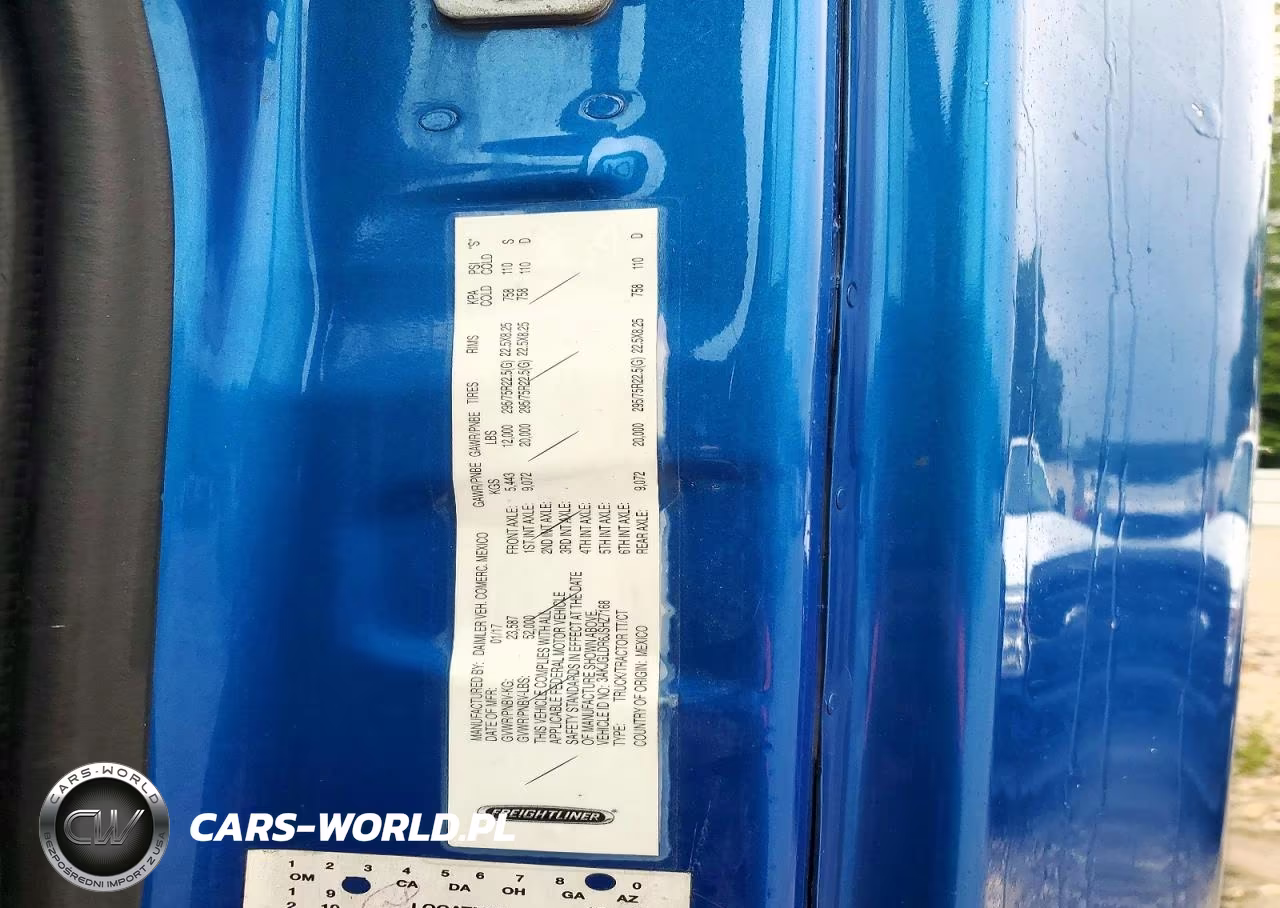 2018 Freightliner Cascadia 125 VIN:3AKJGLDR6JSHZ7168 - 12