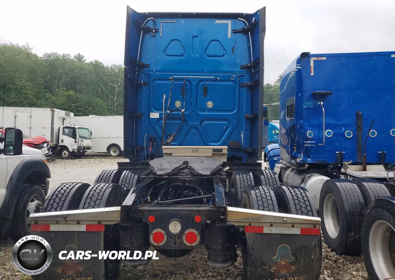 2018 Freightliner Cascadia 125 VIN:3AKJGLDR6JSHZ7168 - 6