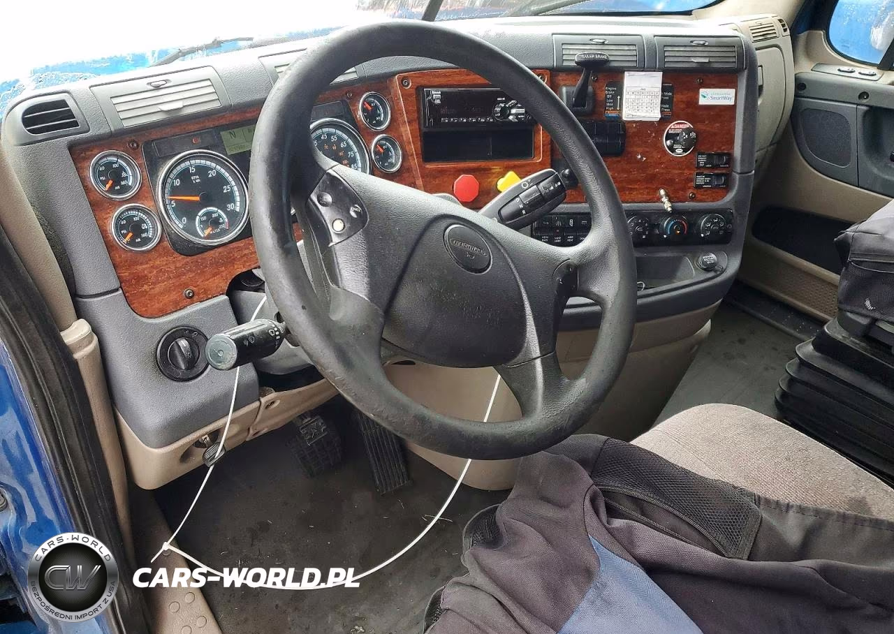 2018 Freightliner Cascadia 125 VIN:3AKJGLDR6JSHZ7168 - 8