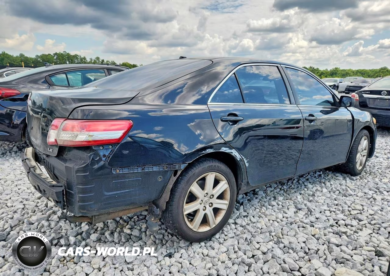 2011 Toyota Camry Le VIN:4T1BF3EK6BU201587 - 3
