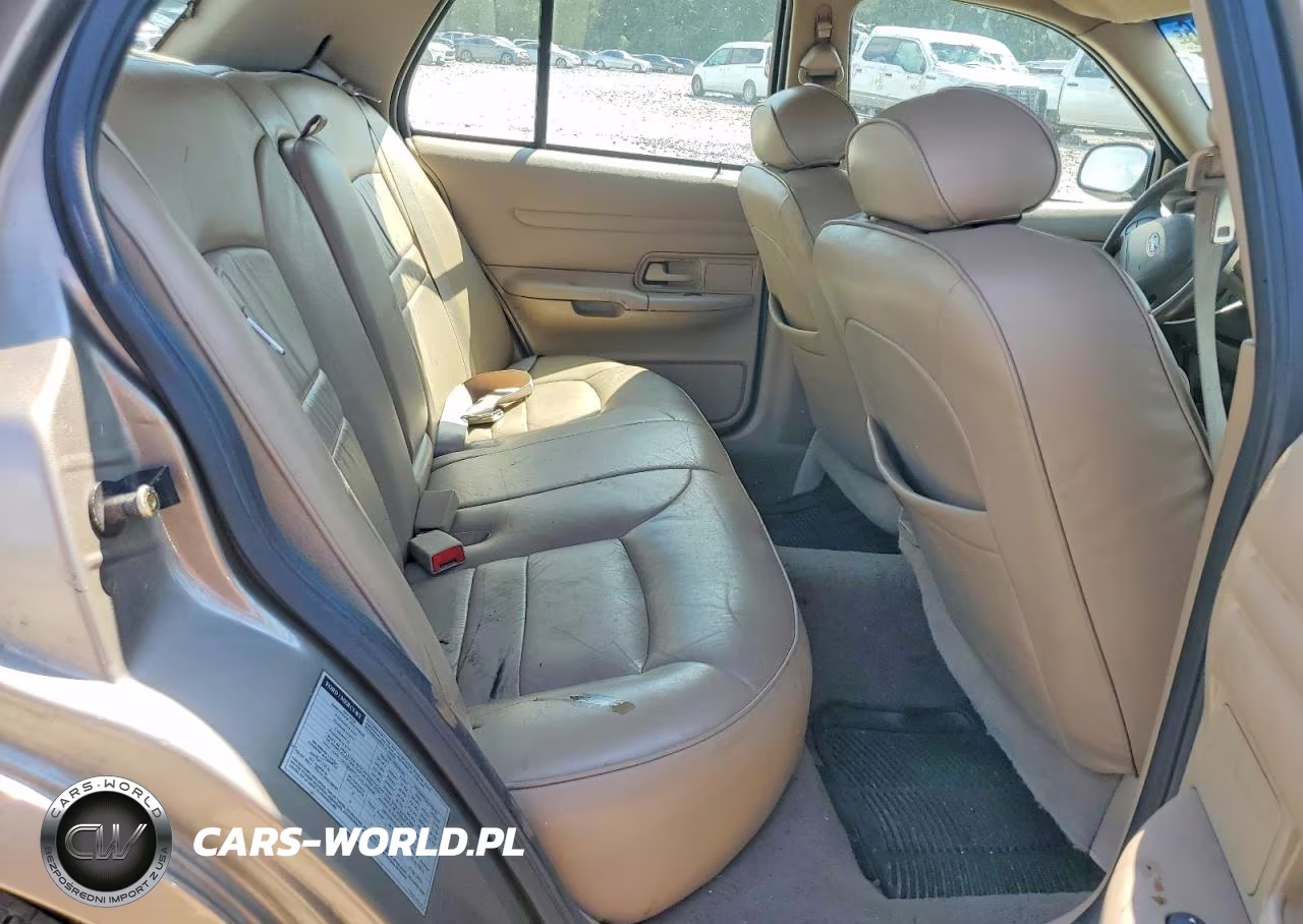 2001 Ford Crown Victoria Lx VIN:2FAFP74W61X106474 - 10