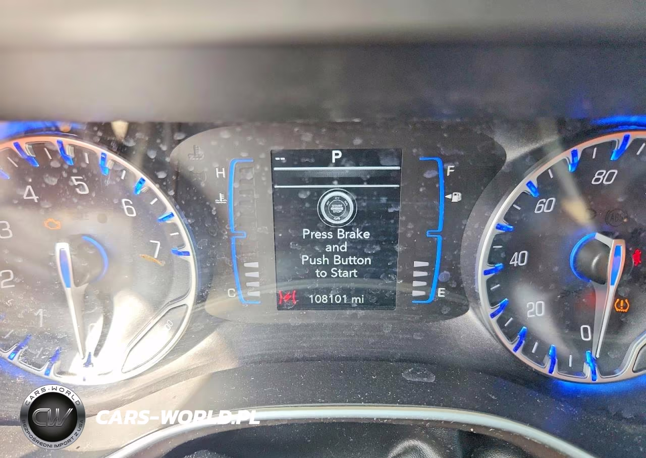 2018 Chrysler Pacifica Touring L VIN:2C4RC1BG4JR294816 - 9
