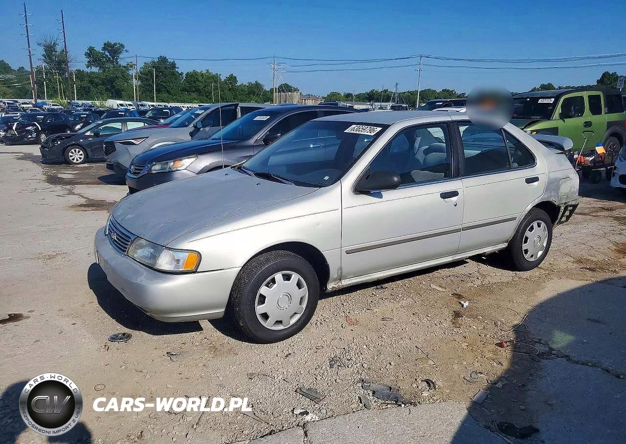 1997 Nissan Sentra Base