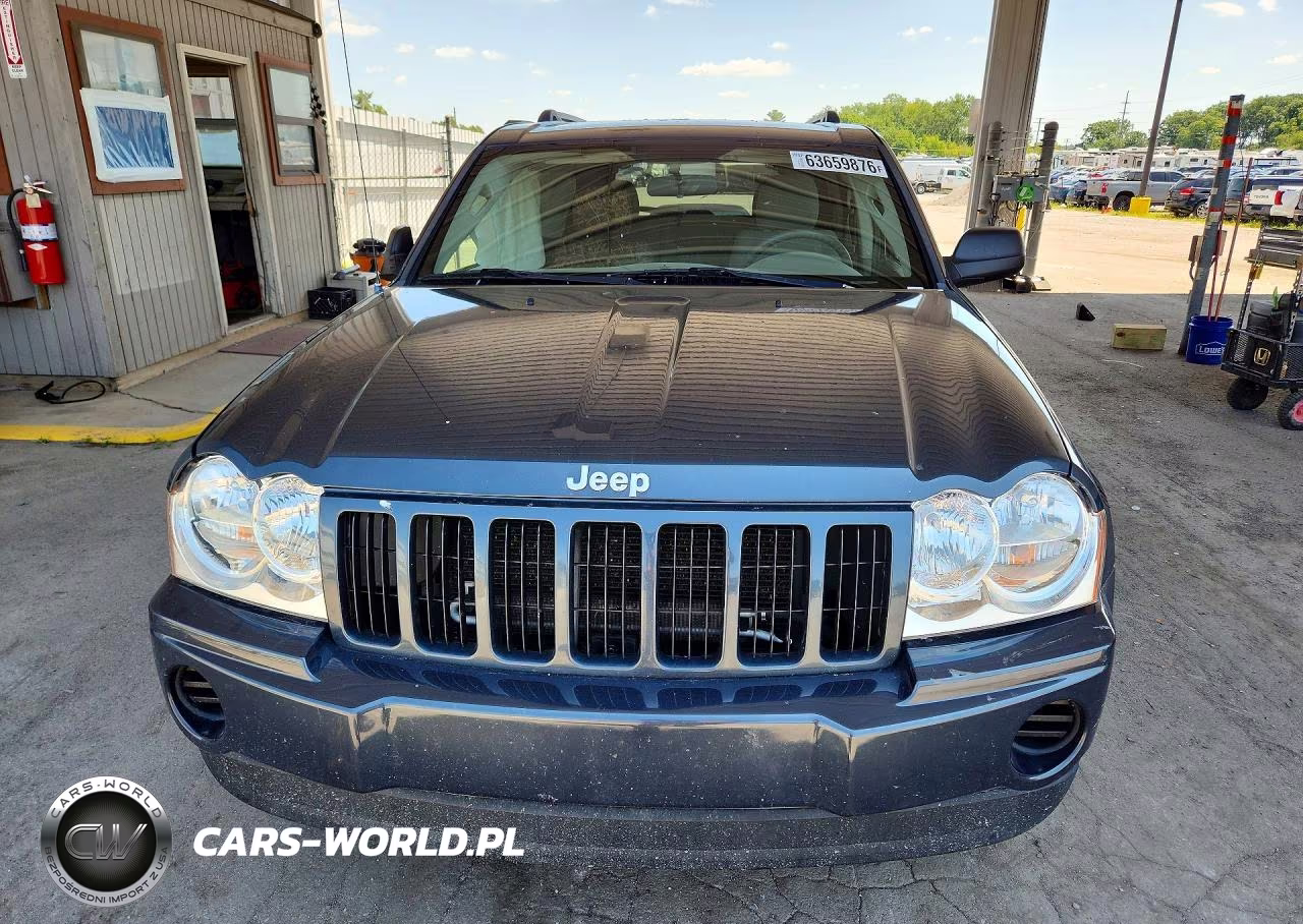 2007 Jeep Grand Cherokee Laredo VIN:1J8GR48K57C537126 - 5